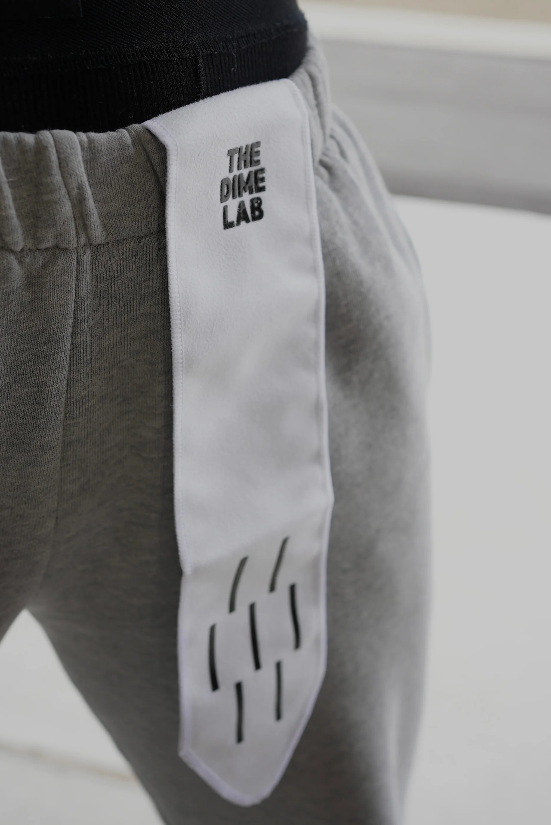 The Dri-Grip Towel - Image 4